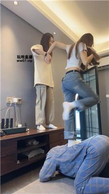 素人抽水机双S-运动鞋白袜女神踢踹踩 bf51783