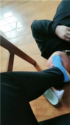 九创双S-囚禁狗笼-棉袜脚踩 JS250327-42