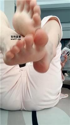 怡宝裸足 250326-24