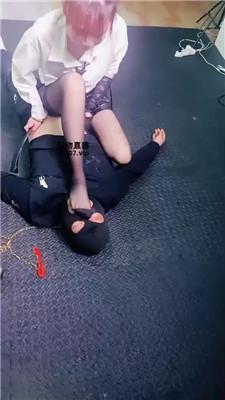 鸿运双女团双S姐妹花-刑房惩罚猥琐业主 bf51762