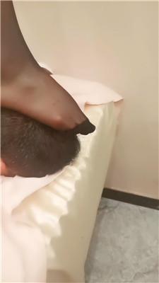 夸梨花钱让黑丝技师暴揍我下双视角版 bf51764