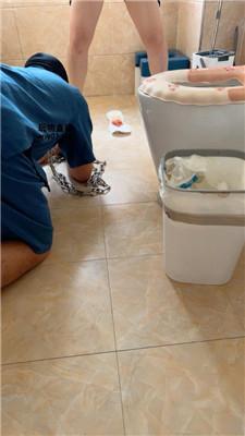 斯羽情侣主吃厕纸/高跟踩踏/狠抽耳光双视角版JS250326-40