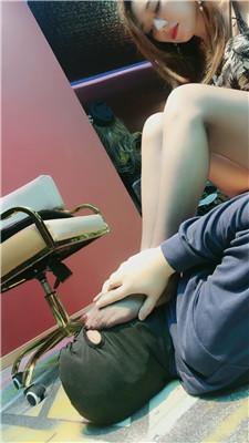 咩祖沉浸式-高跟丝袜美腿狂舔 bf51832