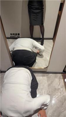 美伢高跟黑丝碾压踩-清理脏鞋 JS250330-13