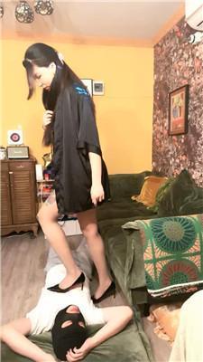 万华双S-高跟肉丝脚踩踏 bf51841