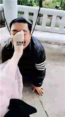 漂漂女主户外口球塞嘴捆绑虐 bf51844