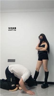 辣辣BB骑马狗爬-长靴全体重踩踏 bf51833