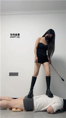 辣辣BB骑马狗爬-长靴全体重踩踏 bf51833