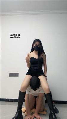 辣辣BB骑马狗爬-长靴全体重踩踏 bf51833