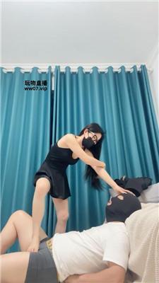 辣辣BB坐脸窒息-肉丝脚踩虐 bf51820