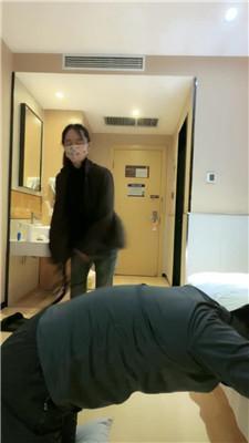 子衿殿下脏鞋棉袜踩-重度鞭打 JS250331-25