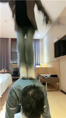 子衿殿下脏鞋棉袜踩-重度鞭打 JS250331-25