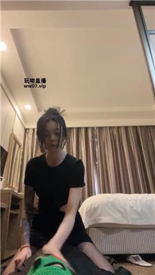 江湖狼黑丝高跟碾压踩贱奴 bf51882