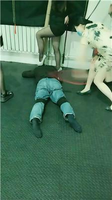 鸿运双女团4S-轮流重度鞭打双视角版 JS250331-22