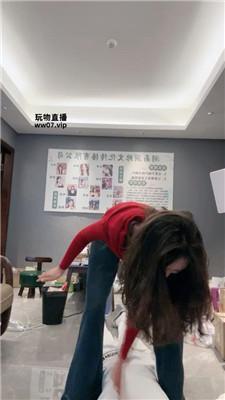 猴歌开发素人S-踩踏耳光踢裆 bf52292