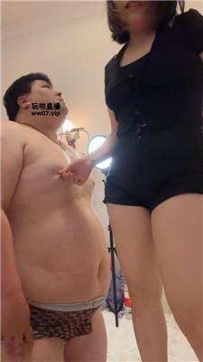 佳佳铆钉高跟全体重踩踏 bf52272