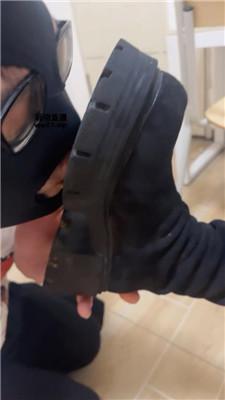 琼爷虐乳-舔闻长靴白棉袜 JS250412-7