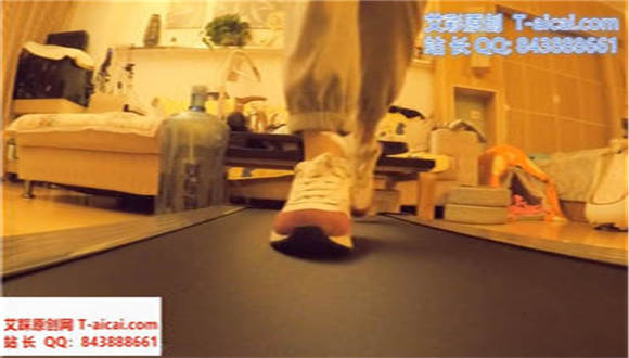 婧児运动后 三双高跟鞋丝袜 抬起脚玩弄踩踏人脸地板足控资源网|爱秀美图