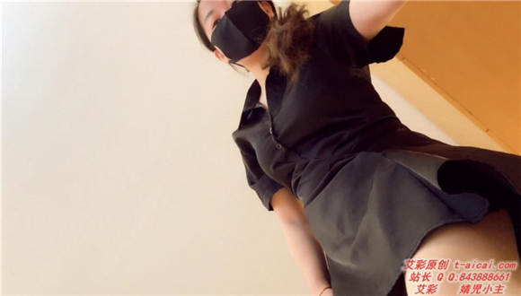 婧児全语言 高跟丝袜全体重踩踏玩脚下的奴足控资源网|爱秀美图