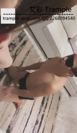 vivi肉丝高跟踩踏脚奴足控资源网|爱秀美图