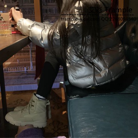 【VIVI】酒吧臭棉袜跺死贱狗足控资源网|爱秀美图