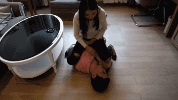 洛芸狂扇家务奴耳光足控资源网|爱秀美图