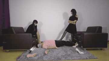 初九洛芸玩弄足控资源网|爱秀美图