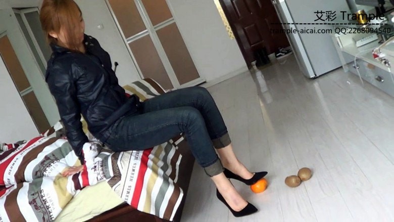 黑冰踩水果榨水果酱足控资源网|爱秀美图