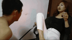 【冰时代】黑冰高跟踹虐嘴炮狗逼2足控资源网|爱秀美图