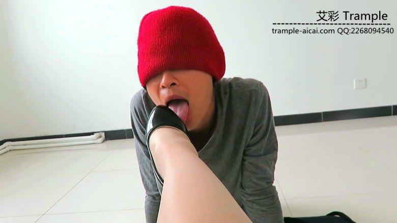 贱狗跪舔00后天使女主肉丝高跟！足控资源网|爱秀美图