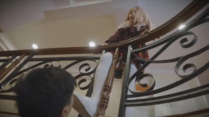 『奴隶岛』—〔Magic︱Mirror 魔镜少女〕—公主在楼梯间的践踏 MM-210612