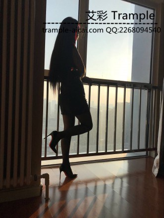 超细高跟踩踏胖奴足控资源网|爱秀美图