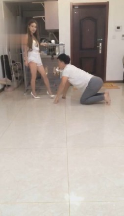 冷柔不一样的玩足控资源网|爱秀美图