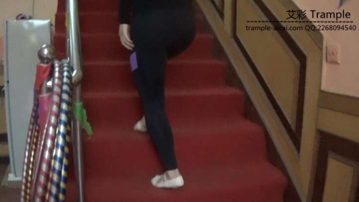 剧情片蒙面女杀手入室杀害卧底警察足控资源网|爱秀美图