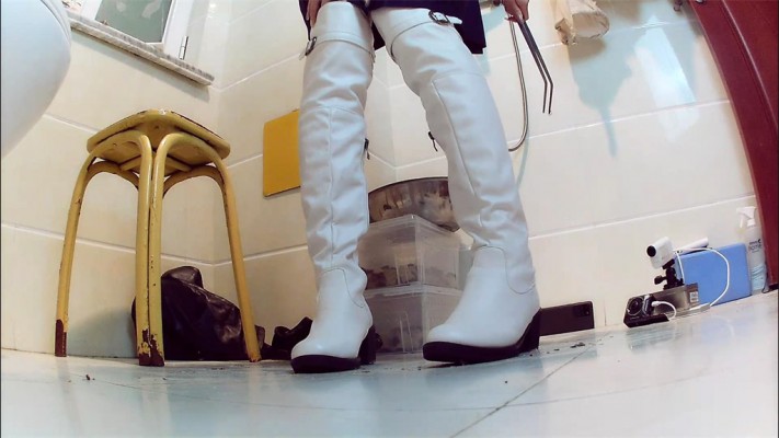 【婧児小主】晓G长靴处决碾踩蟋蟀 碾碎你们的躯体在我长靴之下！ 下集 YC-220312-5足控资源网|爱秀美图