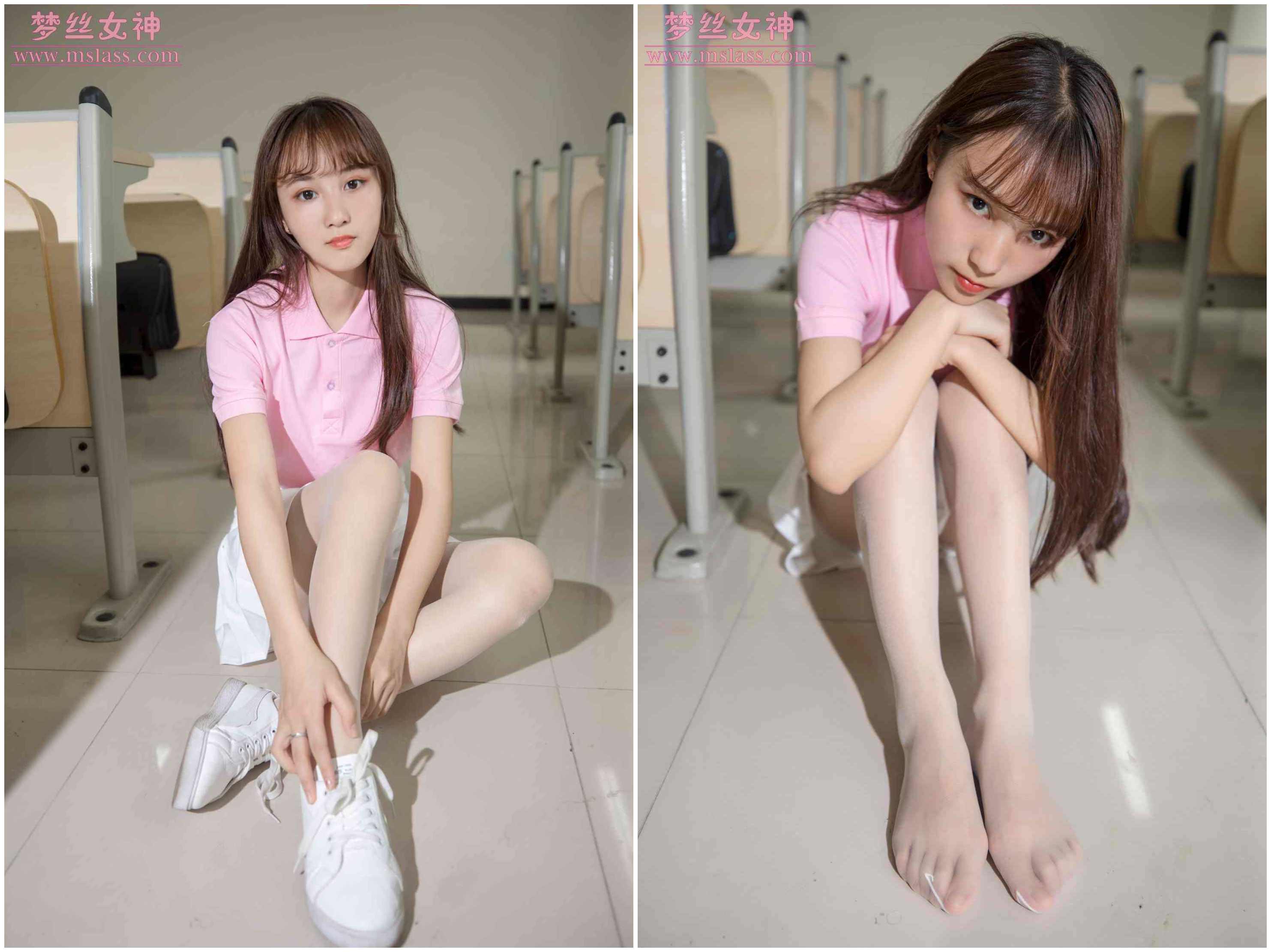 小兔《校园黑丝和白丝的可爱》