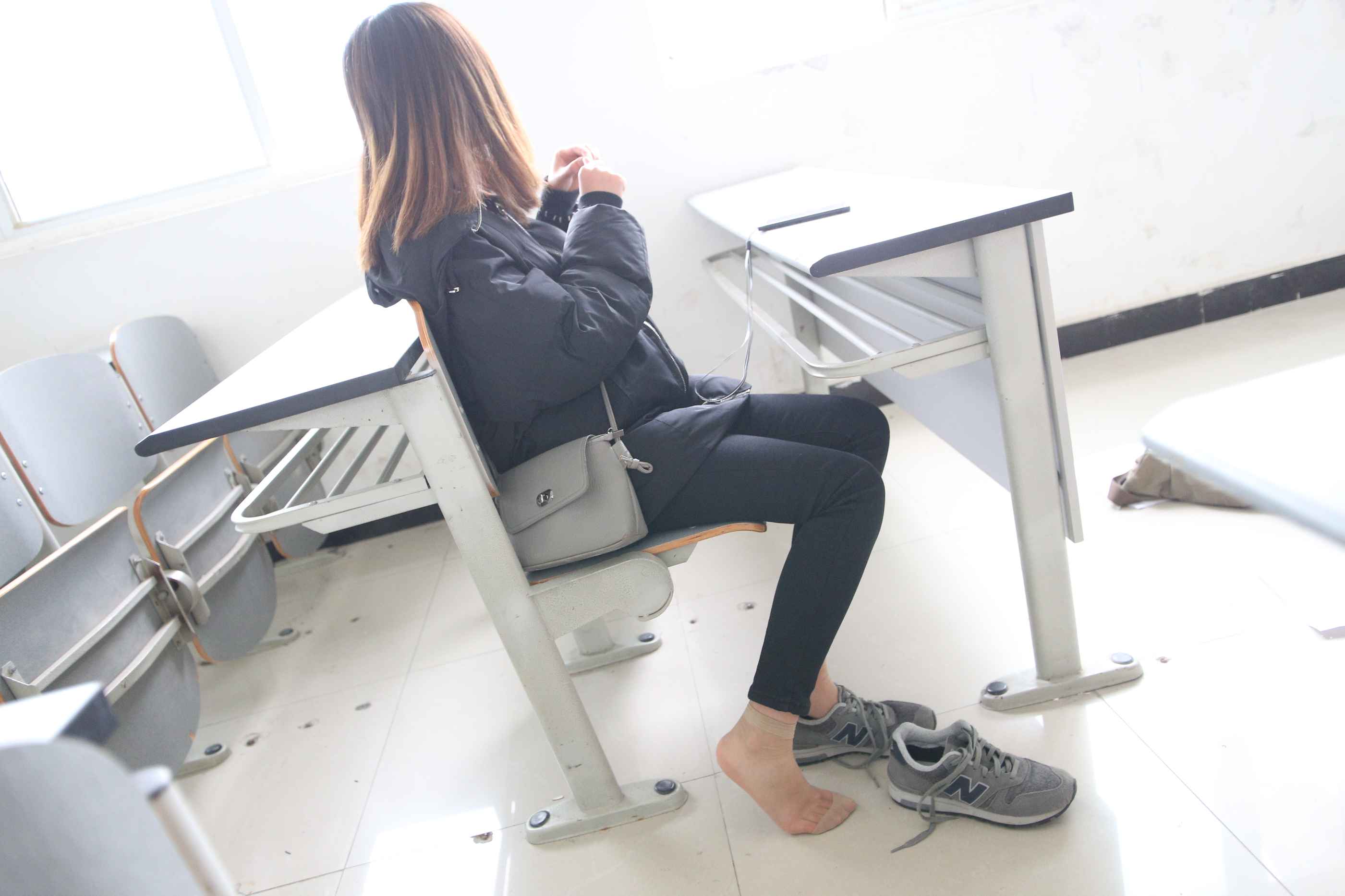 [大西瓜爱牙膏]黑衣萧婷