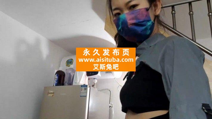 广州小鱼姐姐白袜低帮匡威踢爆贱狗