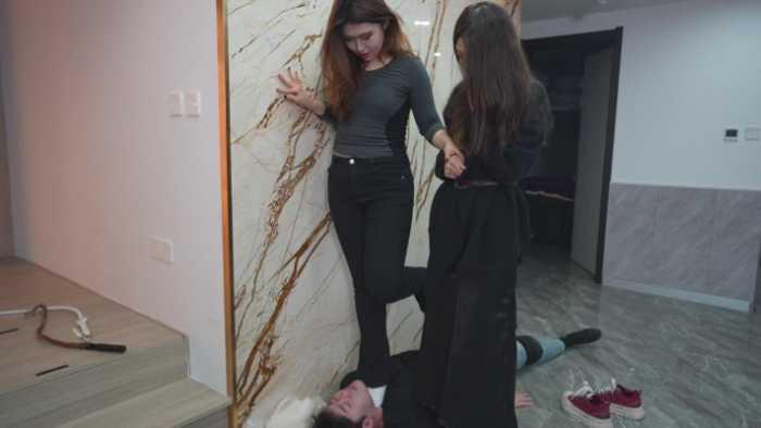 【爱秀套图】零基础全程自己首次发挥 女王范羞辱度不输专业S 让鱼七毁三观 YC-250117-13