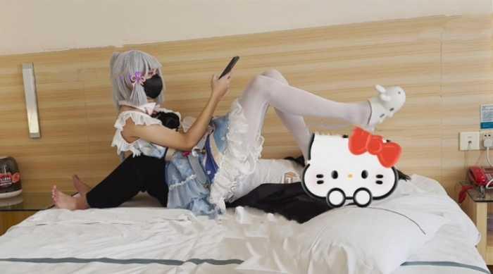 【爱秀套图】【喵咔】绫华高跟鞋兔子鞋全体重踩踏踩脖踩脸踩人 cos cosplay ACYC-4163