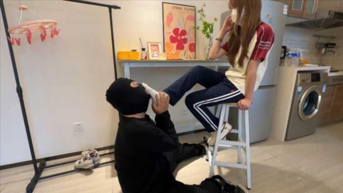 【爱秀套图】【小鲨鱼殿下】校霸女生霸凌班长（上） YC-250125-3