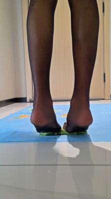 【爱秀套图】小椰黑丝碾小黄瓜橘子香蕉 YC-241211-4