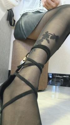 【爱秀套图】【兰儿小主】嗨，好久不见—红绿灯 YC-241219