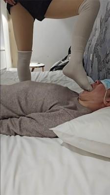 【爱秀套图】【啦啦啦】舞蹈小姐姐超臭长筒袜深喉调教 ACYC-2783