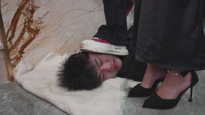 【爱秀套图】零基础全程自己首次发挥 女王范羞辱度不输专业S 让鱼七毁三观 YC-250117-13