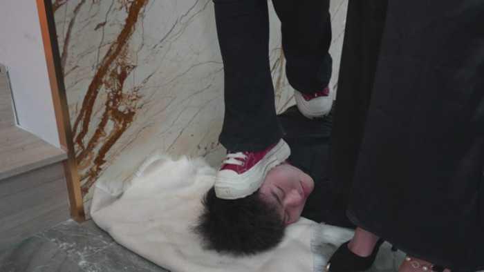 【爱秀套图】零基础全程自己首次发挥 女王范羞辱度不输专业S 让鱼七毁三观 YC-250117-13