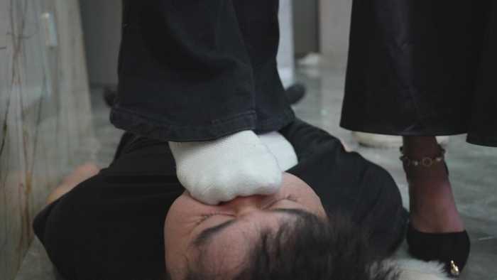 【爱秀套图】零基础全程自己首次发挥 女王范羞辱度不输专业S 让鱼七毁三观 YC-250117-13