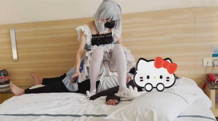 【爱秀套图】【喵咔】绫华高跟鞋兔子鞋全体重踩踏踩脖踩脸踩人 cos cosplay ACYC-4163
