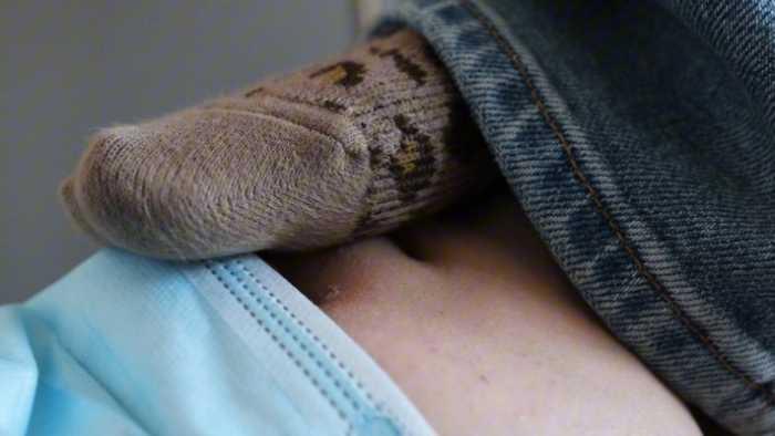 【爱秀套图】【超级女M】被彼岸花主人原味臭袜蹂躏跳踩 JS250127~2