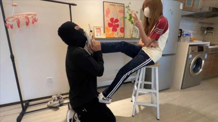 【爱秀套图】【小鲨鱼殿下】校霸女生霸凌班长（上） YC-250125-3